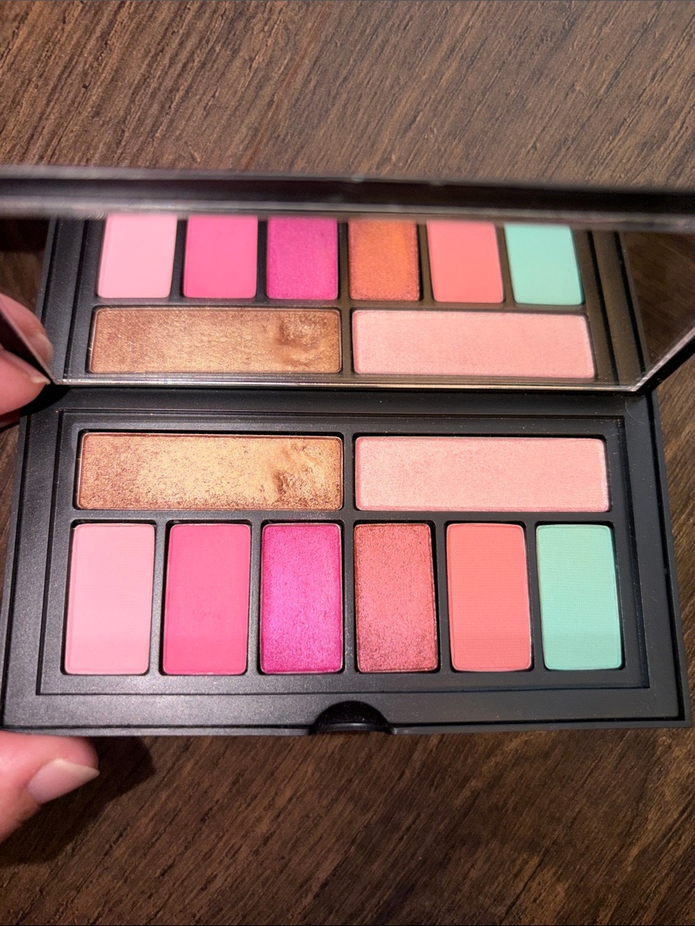 Smashbox Cover Shot: Pinks + Palms Eyeshadow Palette